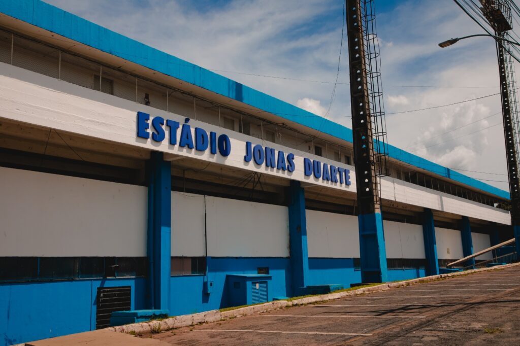 Fachada do Estádio Jonas Duarte
